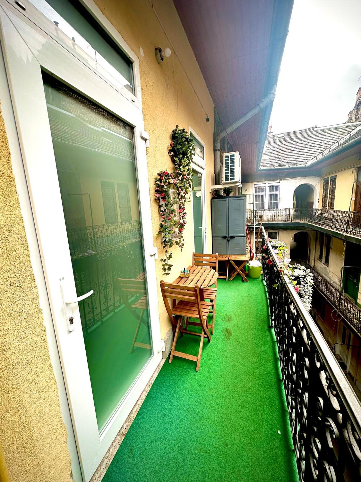 Cozy Centre Apartments Budapest Eksteriør bilde